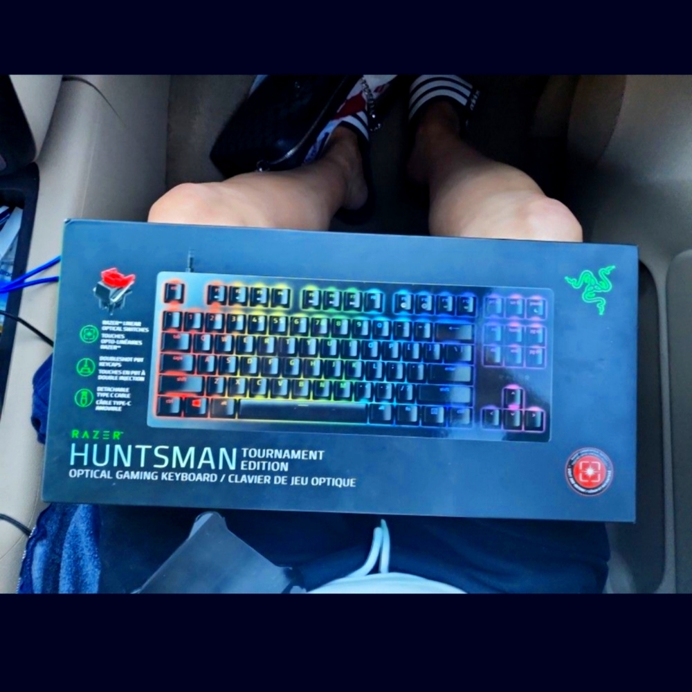 Razor Huntsman Tournament Edition Brand New in Box.